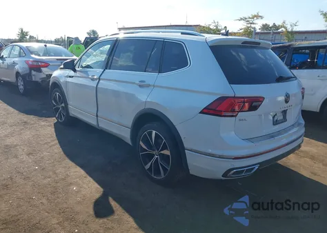 2022 Volkswagen Tiguan 2.0T Sel R-Line из США, поврежденный, VIN 3VV4B7AXXNM103836